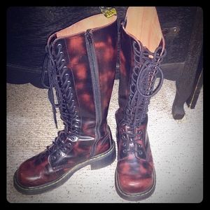 Doc Martens ox blood Boots